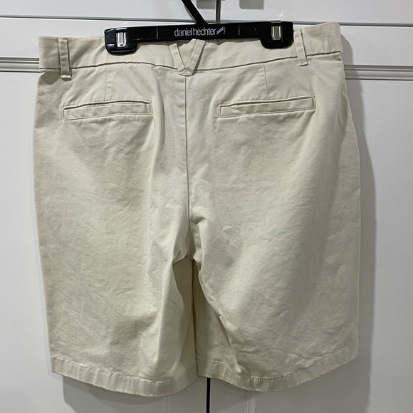 Gap shorts - Picture 3 of 3